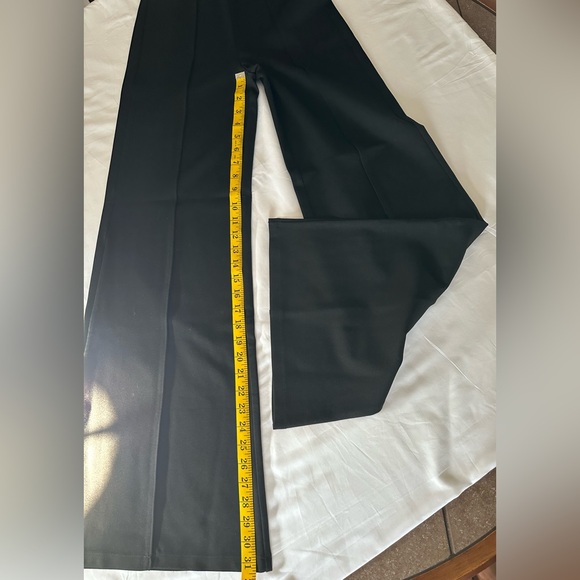 Fashion Nova Blazer & Pant Set - Picture 9 of 10